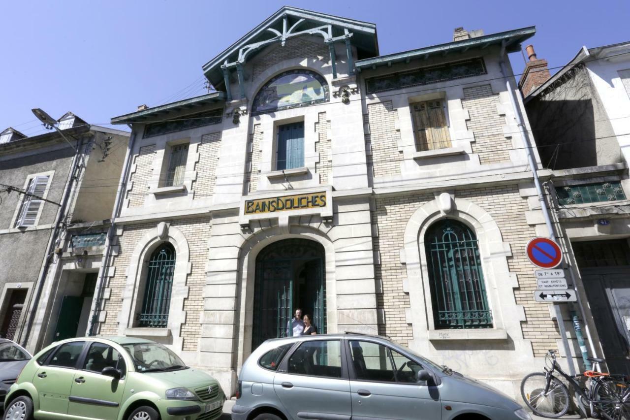 Aparthotel Les Bains Douches à Périgueux Extérieur photo