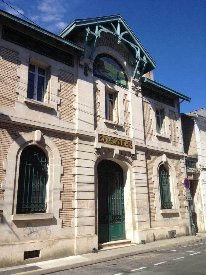 Aparthotel Les Bains Douches à Périgueux Extérieur photo